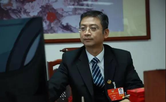 粉末涂裝設(shè)備廠家：避免原材料暴漲！國務(wù)院進(jìn)行“六穩(wěn)”、“六保”現(xiàn)行政策！ 